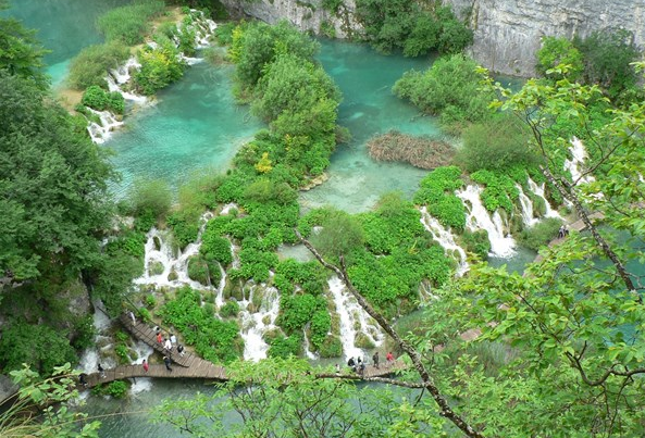 Objavljen Poziv na dostavu projektnih prijedloga „Promicanje održivog korištenja prirodne baštine u nacionalnim parkovima i parkovima prirode“