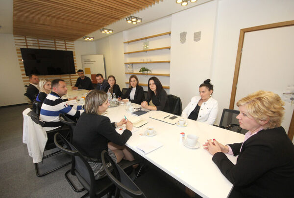 Održan sastanak potpornih institucija Virovitičko-podravske županije