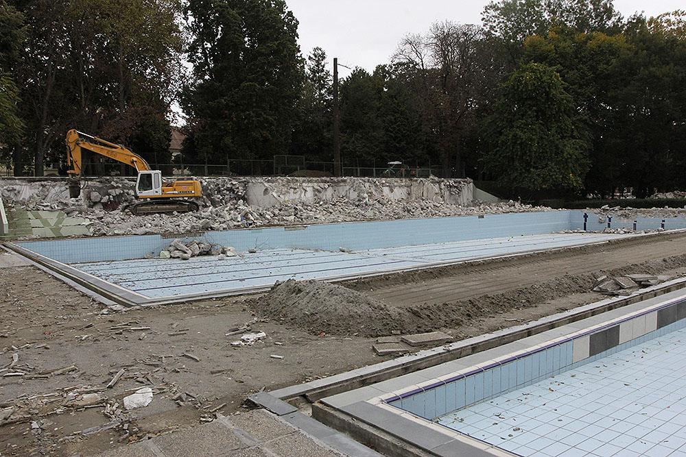 Virovitički Gradski park bez bazena – parku će biti vraćen perivojni izgled