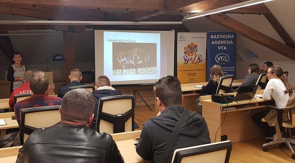 Započela edukacija za 30 budućih pčelara u sklopu projekta „Bee2Be“