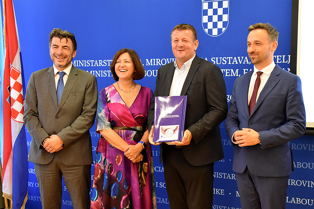 Grad Virovitica nastavlja s osiguravanjem besplatne prehrane u školama za djecu iz socijalno ugroženih obitelji