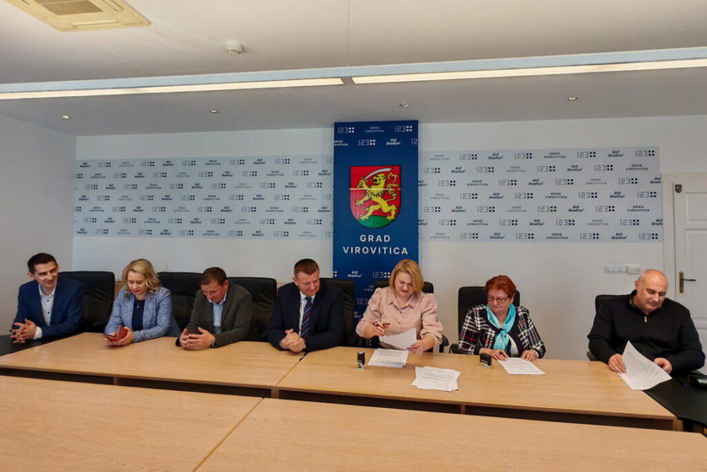 Potpisan ugovor za energetsku obnovu Osnovne škole Vladimir Nazor Virovitica