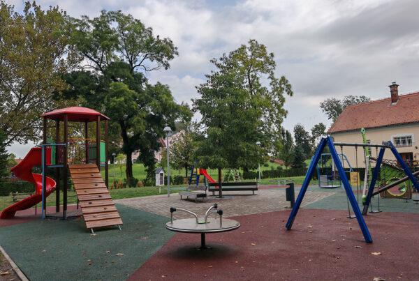 Planira se proširenje dječjeg igrališta preko puta zgrade Policijske uprave u Virovitici