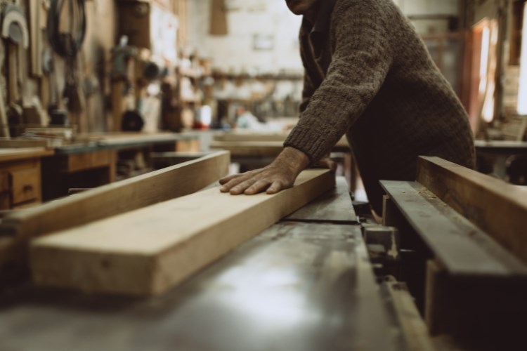 Vlada donijela Akcijski plan vrijedan 30 milijuna eura za razvoj prerade drva i proizvodnje namještaja