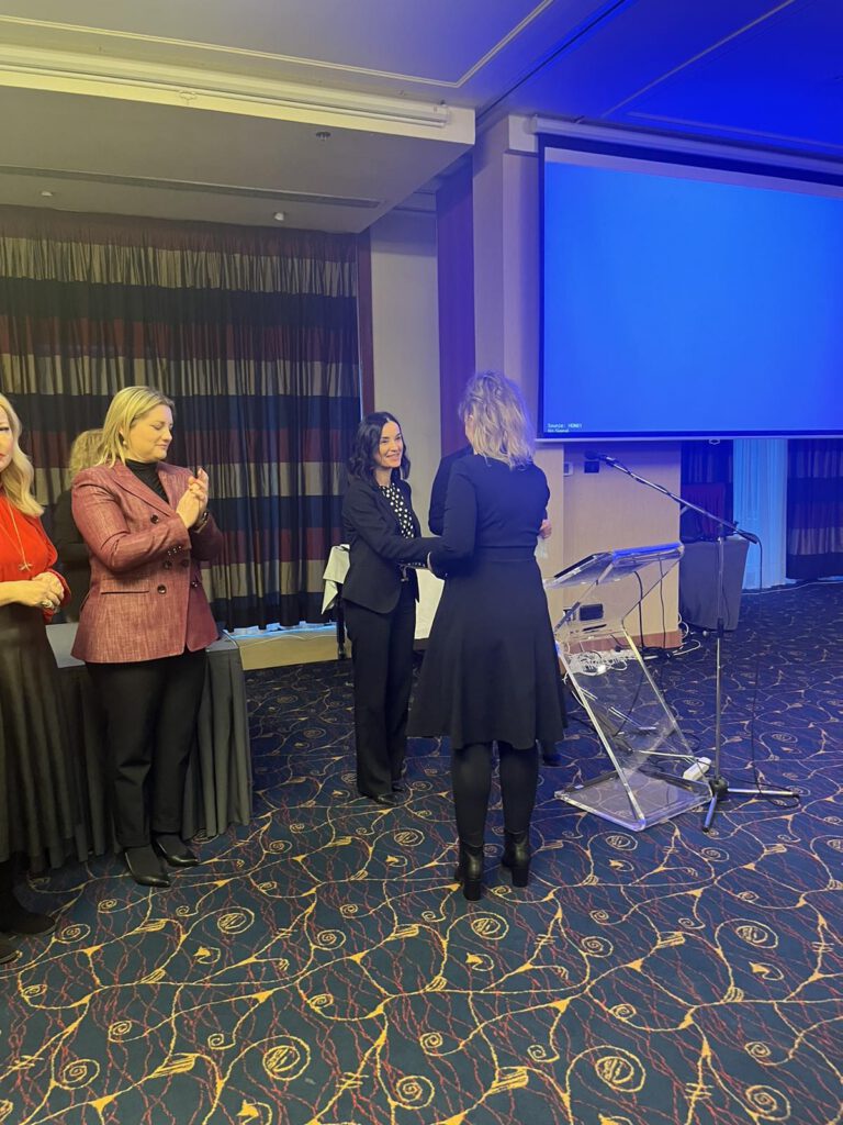 Društva Crvenoga križa dobila bespovratna sredstava za opremanje posrednika u lancu doniranja hrane i banke hrane