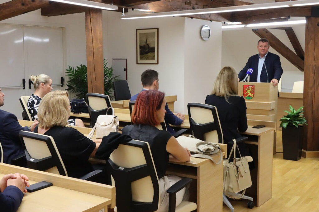 Najveći EU projekt u povijesti grada: Virovitica krenula u izgradnju nove osnovne škole i sportske dvorane