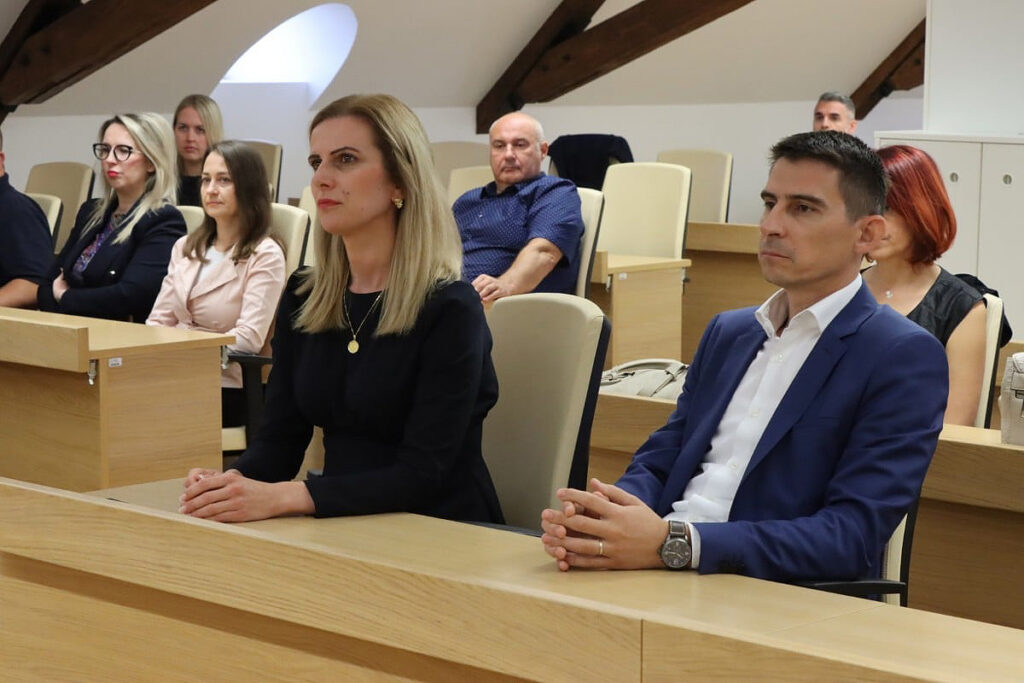 Najveći EU projekt u povijesti grada: Virovitica krenula u izgradnju nove osnovne škole i sportske dvorane