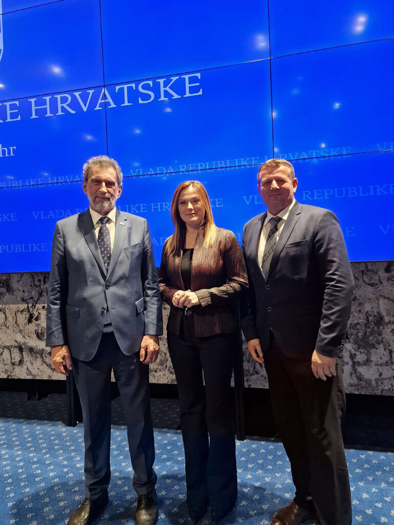 Novi dječji vrtić u Virovitici: Gradonačelnik Ivica Kirin potpisao ugovor o dodjeli bespovratnih sredstava