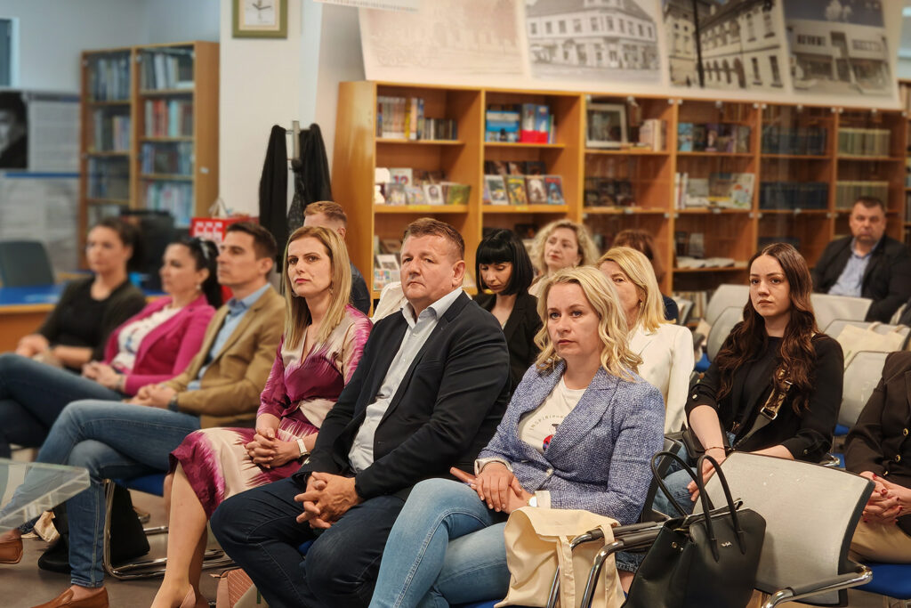 Održana početna konferencija projekta “Rekonstrukcija i opremanje Gradske knjižnice i čitaonice Virovitica” vrijednog 1,2 milijuna eura