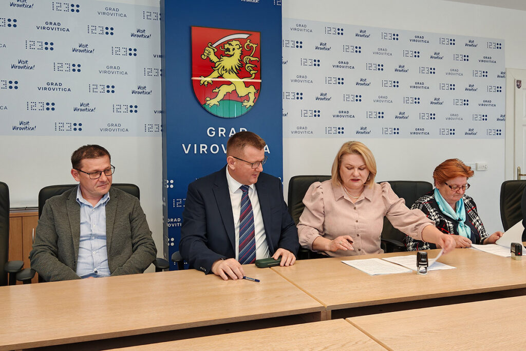 Potpisan ugovor za energetsku obnovu Osnovne škole Vladimir Nazor Virovitica