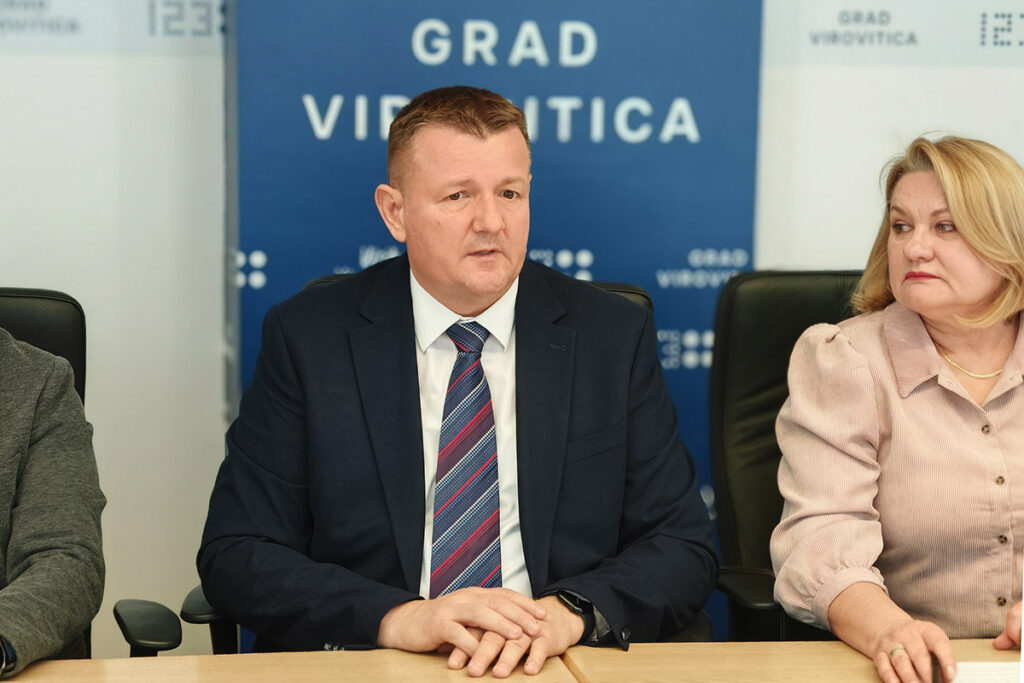 Potpisan ugovor za energetsku obnovu Osnovne škole Vladimir Nazor Virovitica