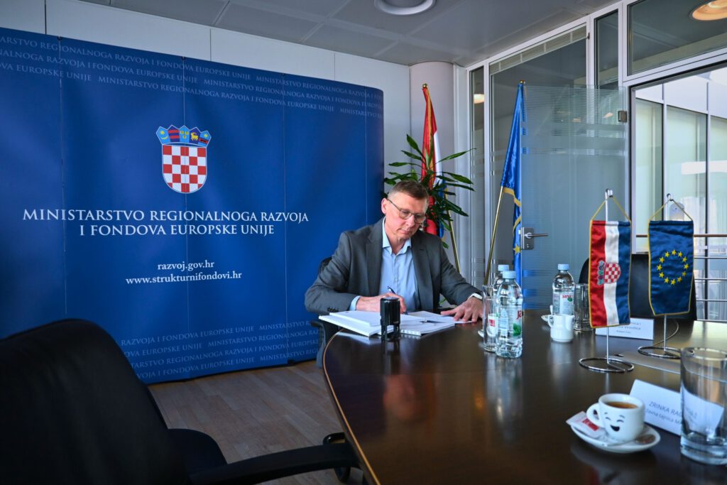 Potpisan ugovor za projekt Rekonstrukcije i opremanja Gradske knjižnice i čitaonice Virovitica vrijedan gotovo 1,2 milijuna eura