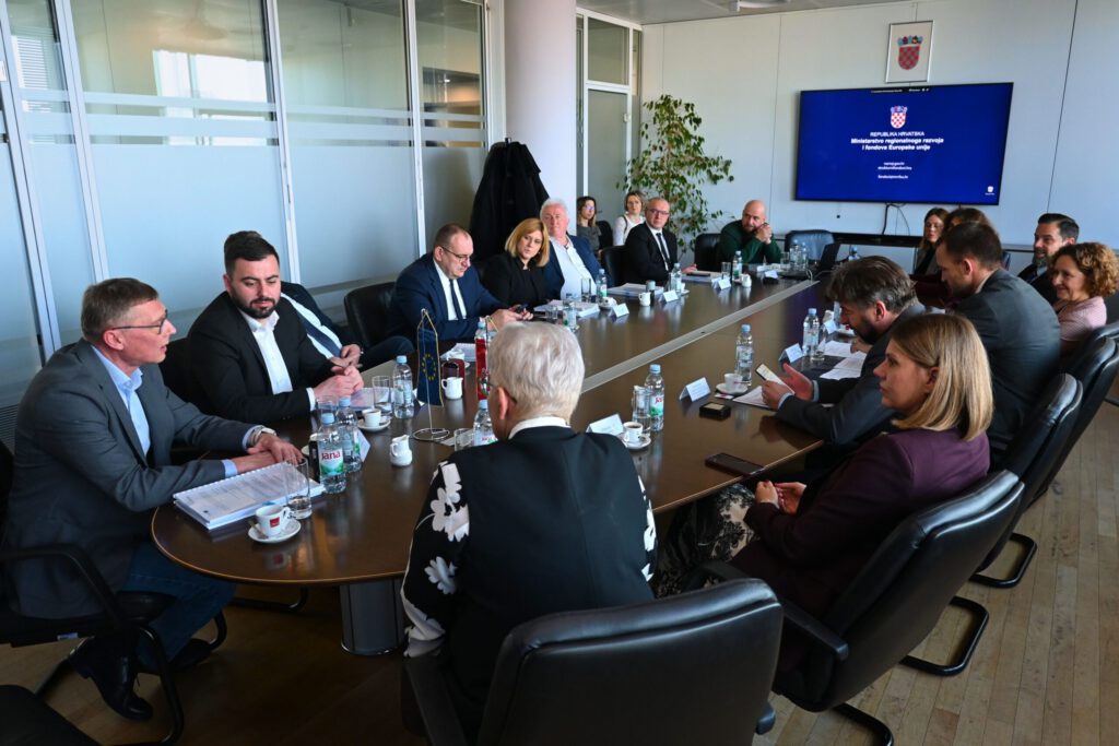 Potpisan ugovor za projekt Rekonstrukcije i opremanja Gradske knjižnice i čitaonice Virovitica vrijedan gotovo 1,2 milijuna eura