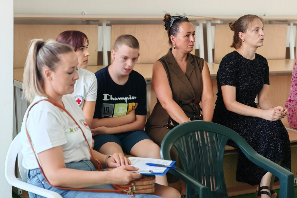 Roditelji koji ne znaju za pauzu: U COOR-u Virovitica predstavljen projekt „Odmor od skrbi“ za roditelje njegovatelje