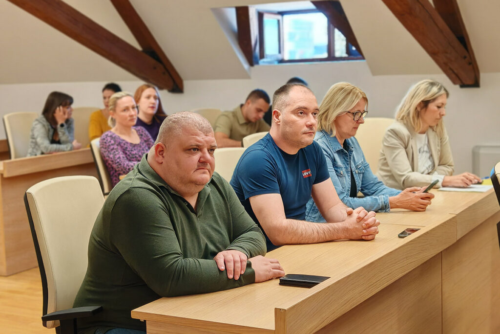 Virovitica provodi četrnaesti projekt energetske obnove javnih zgrada: Obnavlja se zgrada u Ulici M. Gupca koju koriste udruge